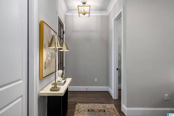 1723 COLLINWOOD COURT, Vestavia Hills, AL 35243