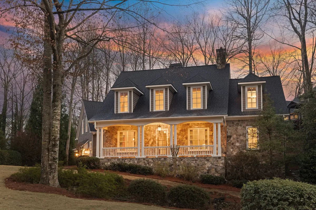 1863 Baynham drive dunwoody photographed at twilight