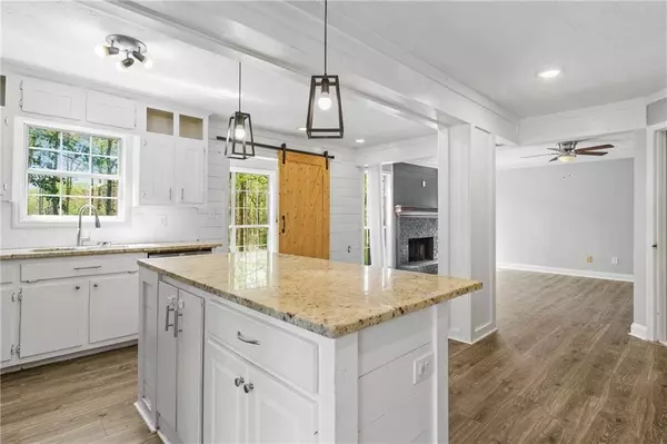 2840 Ivy Mill DR, Buford, GA 30519