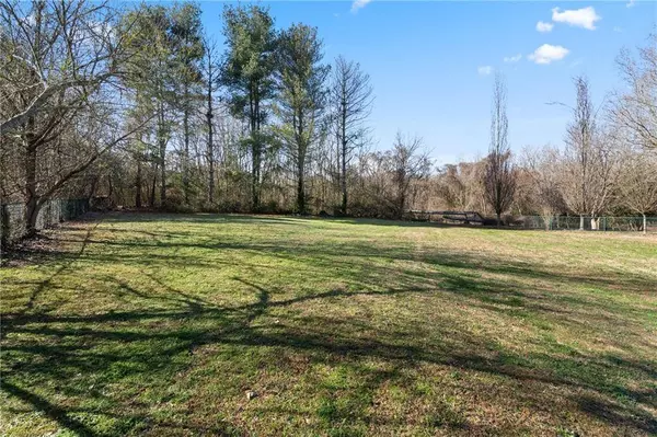 2230 Mcbrayer CT, Cumming, GA 30028