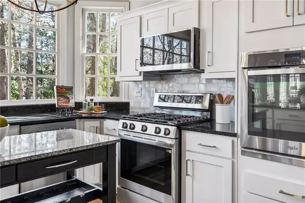 2125 Fairfax DR, Alpharetta, GA 30009