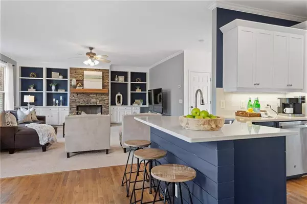 6260 Summer CIR, Dawsonville, GA 30534