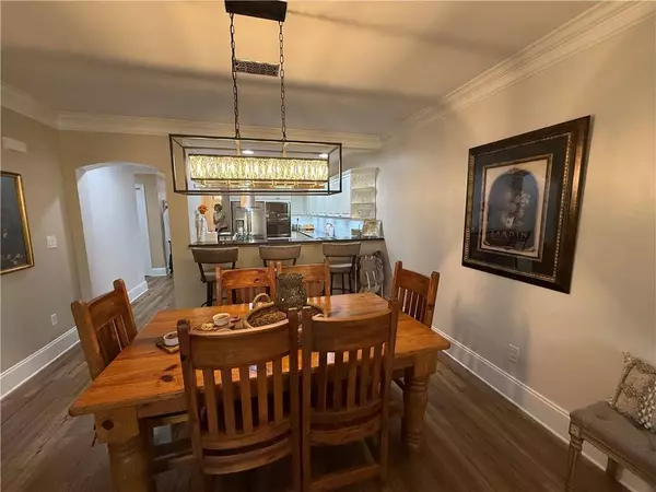 4130 Overland DR, Roswell, GA 30075