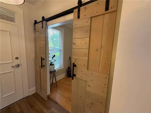 4130 Overland DR, Roswell, GA 30075