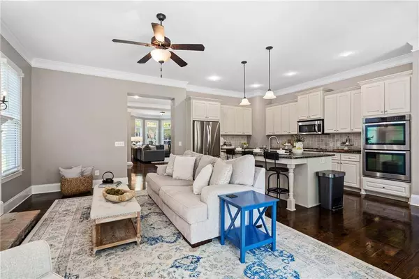 3105 Neal CT, Cumming, GA 30041