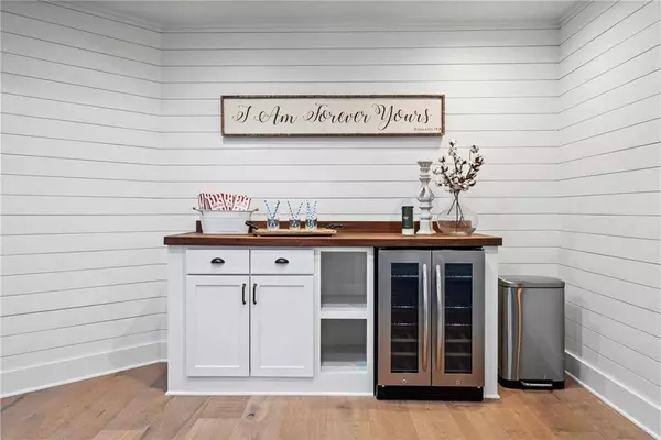 2032 Grovewood CT, Cumming, GA 30041