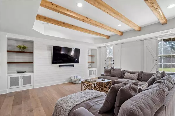 2032 Grovewood CT, Cumming, GA 30041