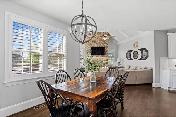 2032 Grovewood CT, Cumming, GA 30041