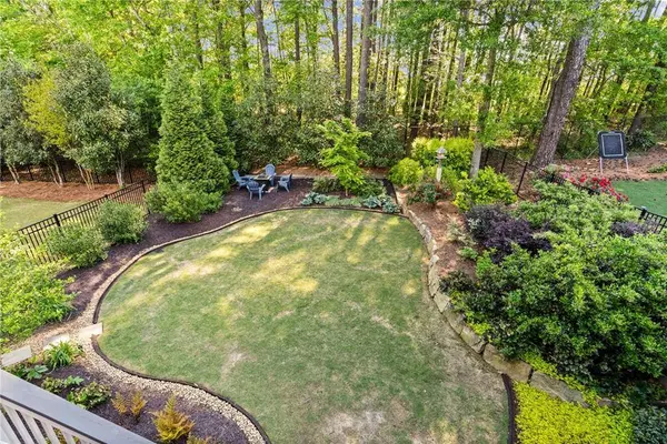127 Marlow DR, Woodstock, GA 30188