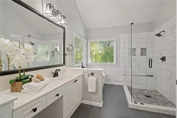 1880 Barrett DR, Cumming, GA 30040