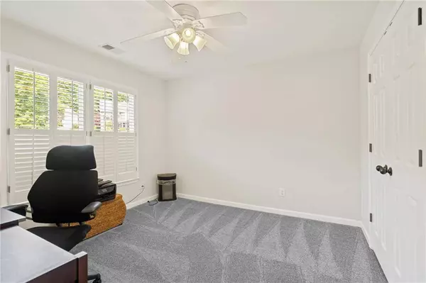 1880 Barrett DR, Cumming, GA 30040