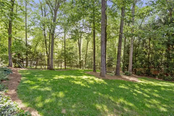 1880 Barrett DR, Cumming, GA 30040