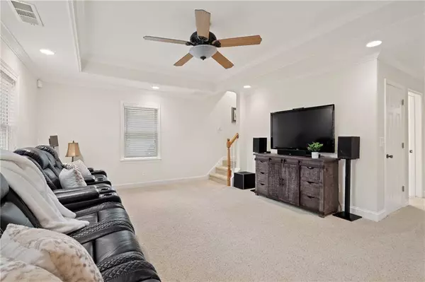 1880 Barrett DR, Cumming, GA 30040