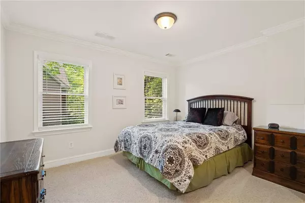 1880 Barrett DR, Cumming, GA 30040