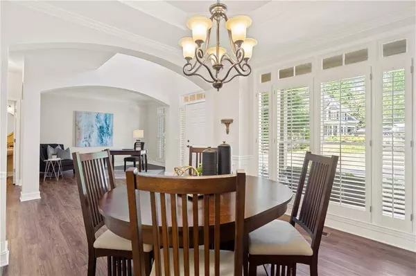 1880 Barrett DR, Cumming, GA 30040