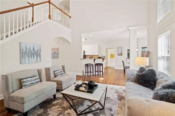 1880 Barrett DR, Cumming, GA 30040