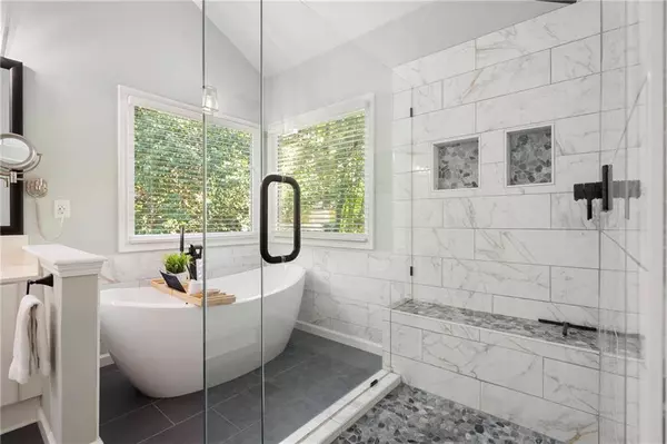 1880 Barrett DR, Cumming, GA 30040