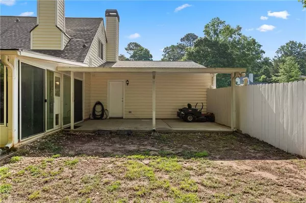 710 Crab Orchard CT, Roswell, GA 30076