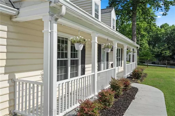 710 Crab Orchard CT, Roswell, GA 30076