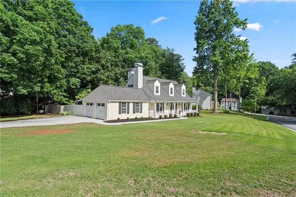 710 Crab Orchard CT, Roswell, GA 30076