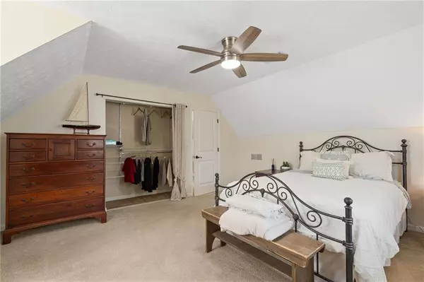 710 Crab Orchard CT, Roswell, GA 30076