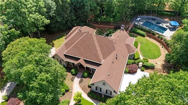 10630 N Edgewater PL, Johns Creek, GA 30097