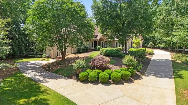 10630 N Edgewater PL, Johns Creek, GA 30097