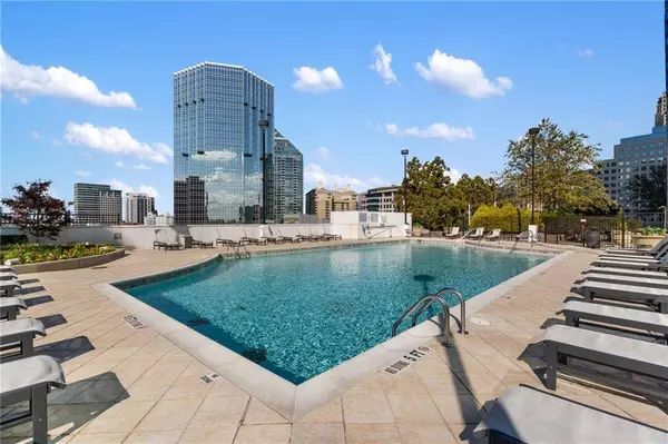 3324 Peachtree #1813, Atlanta, GA 30305