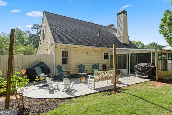 710 Crab Orchard CT, Roswell, GA 30076