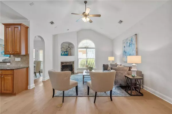 5380 Villa Lake CT, Suwanee, GA 30024