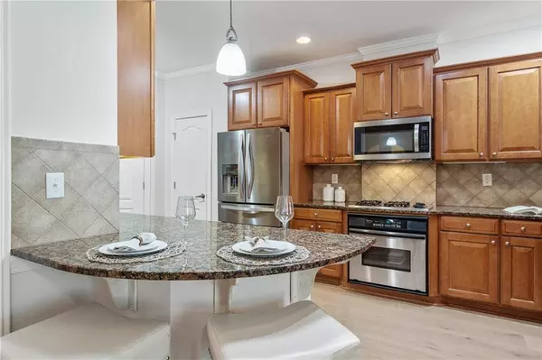5380 Villa Lake CT, Suwanee, GA 30024