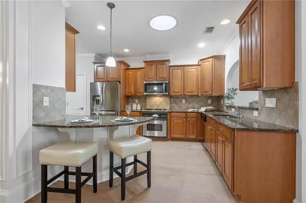 5380 Villa Lake CT, Suwanee, GA 30024