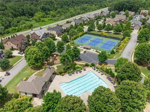 2635 Etienne LN, Cumming, GA 30041