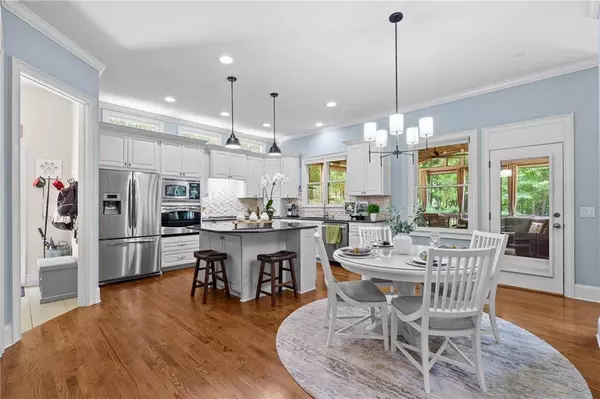 2635 Etienne LN, Cumming, GA 30041