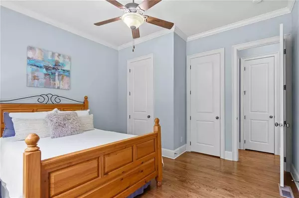 2635 Etienne LN, Cumming, GA 30041