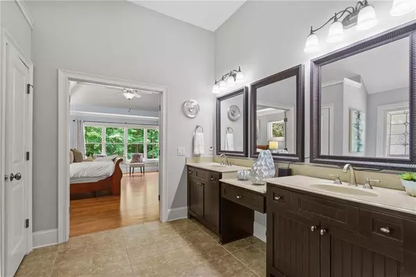 2635 Etienne LN, Cumming, GA 30041