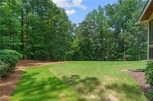 2635 Etienne LN, Cumming, GA 30041