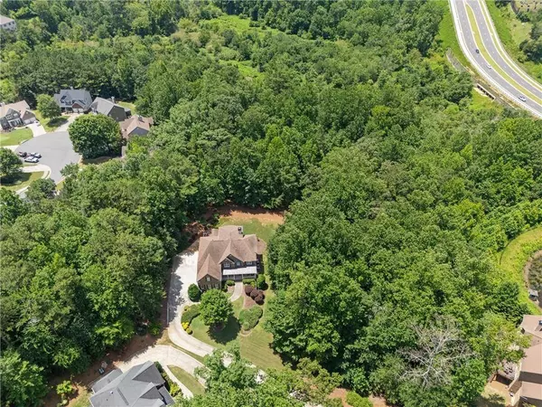 2635 Etienne LN, Cumming, GA 30041