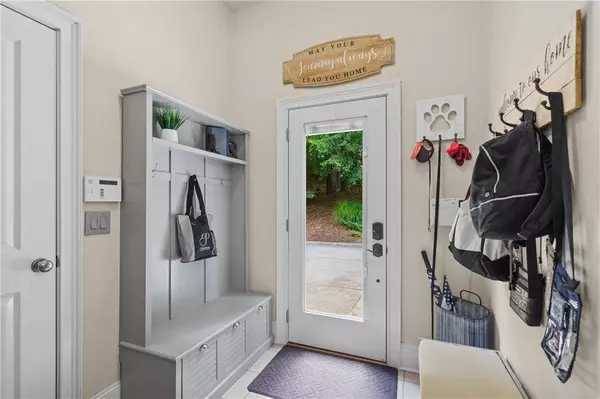 2635 Etienne LN, Cumming, GA 30041