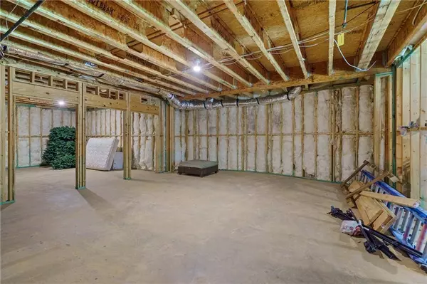 2635 Etienne LN, Cumming, GA 30041