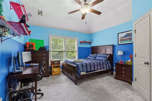 2635 Etienne LN, Cumming, GA 30041