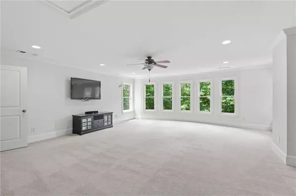 2635 Etienne LN, Cumming, GA 30041