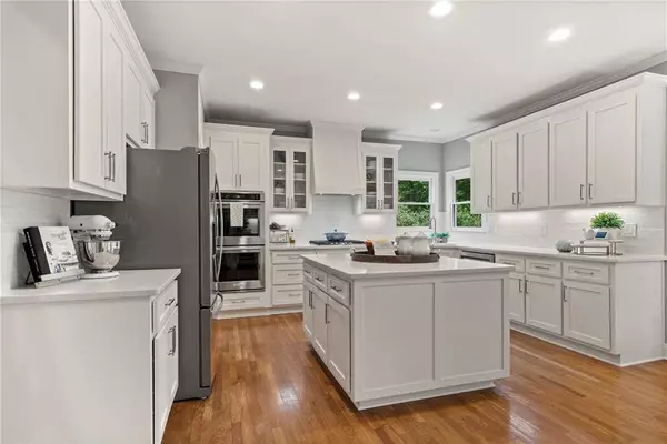 1315 Woodland TRCE, Cumming, GA 30041