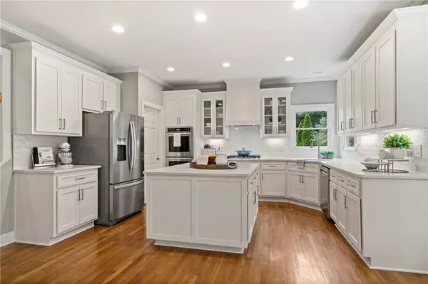 1315 Woodland TRCE, Cumming, GA 30041