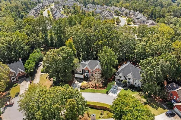 11120 Crofton Overlook CT, Johns Creek, GA 30097