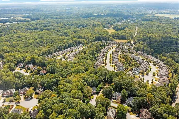 11100 Crofton Overlook CT, Johns Creek, GA 30097