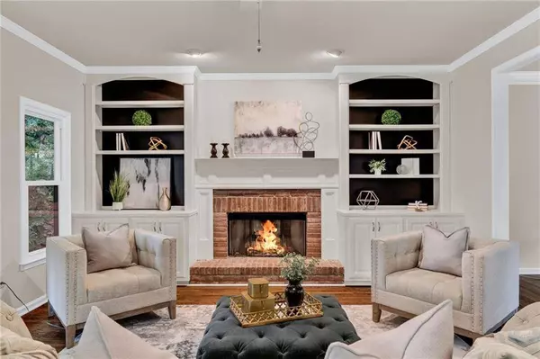 11120 Crofton Overlook CT, Johns Creek, GA 30097
