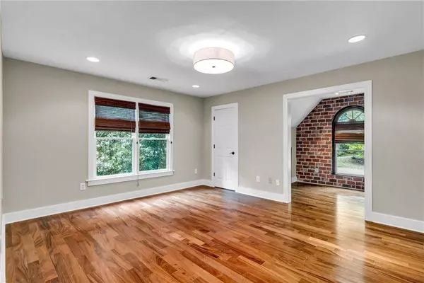 11100 Crofton Overlook CT, Johns Creek, GA 30097