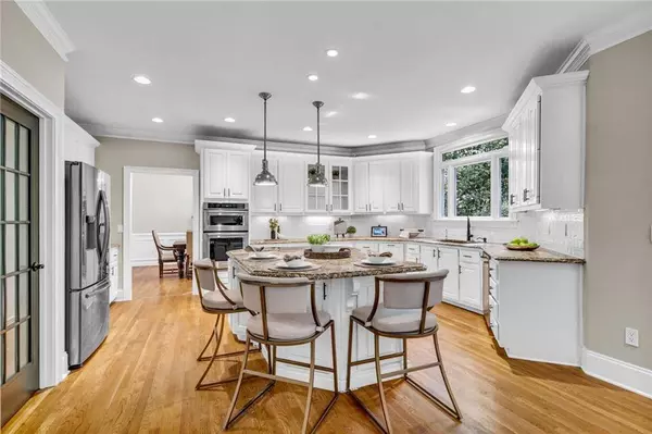 11100 Crofton Overlook CT, Johns Creek, GA 30097