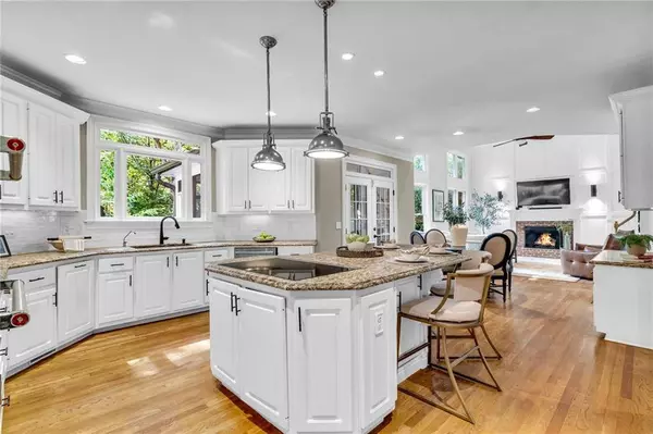 11100 Crofton Overlook CT, Johns Creek, GA 30097